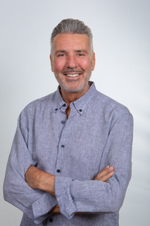portrait pierre clavien coach de vie
